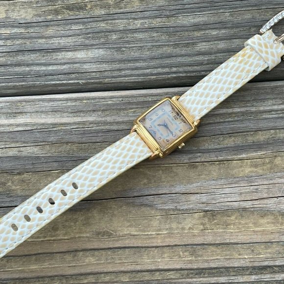 Vintage Fossil Wrist Watch Gold Tone Case analog Ladies Wrist Watch Read Desc - Picture 8 of 12